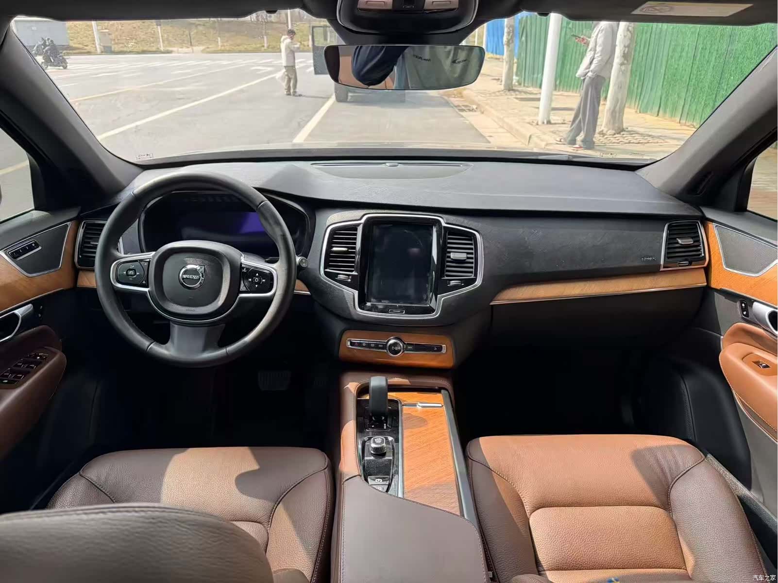 Volvo XC90, 2024 все фото