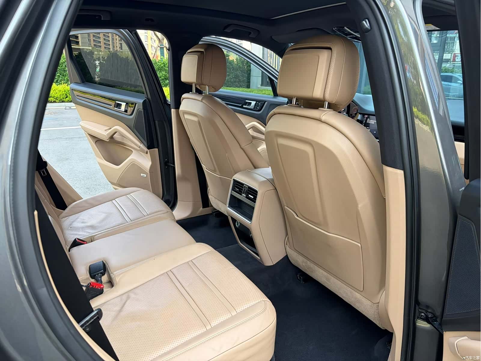 Porsche Cayenne, 2019 9
