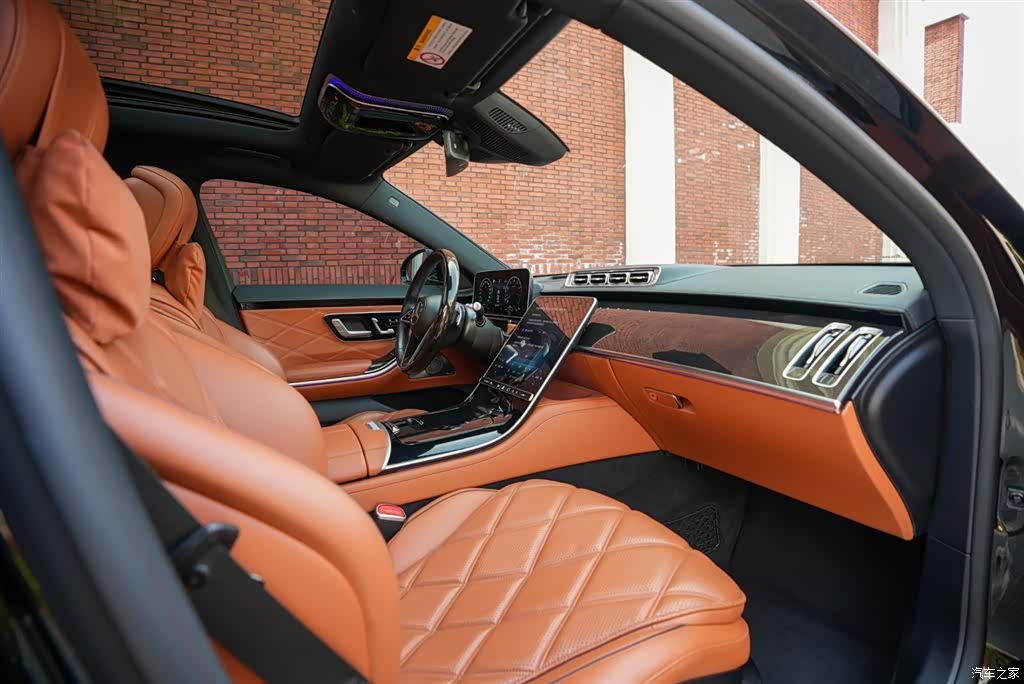 Maybach S-Class, 2023 все фото