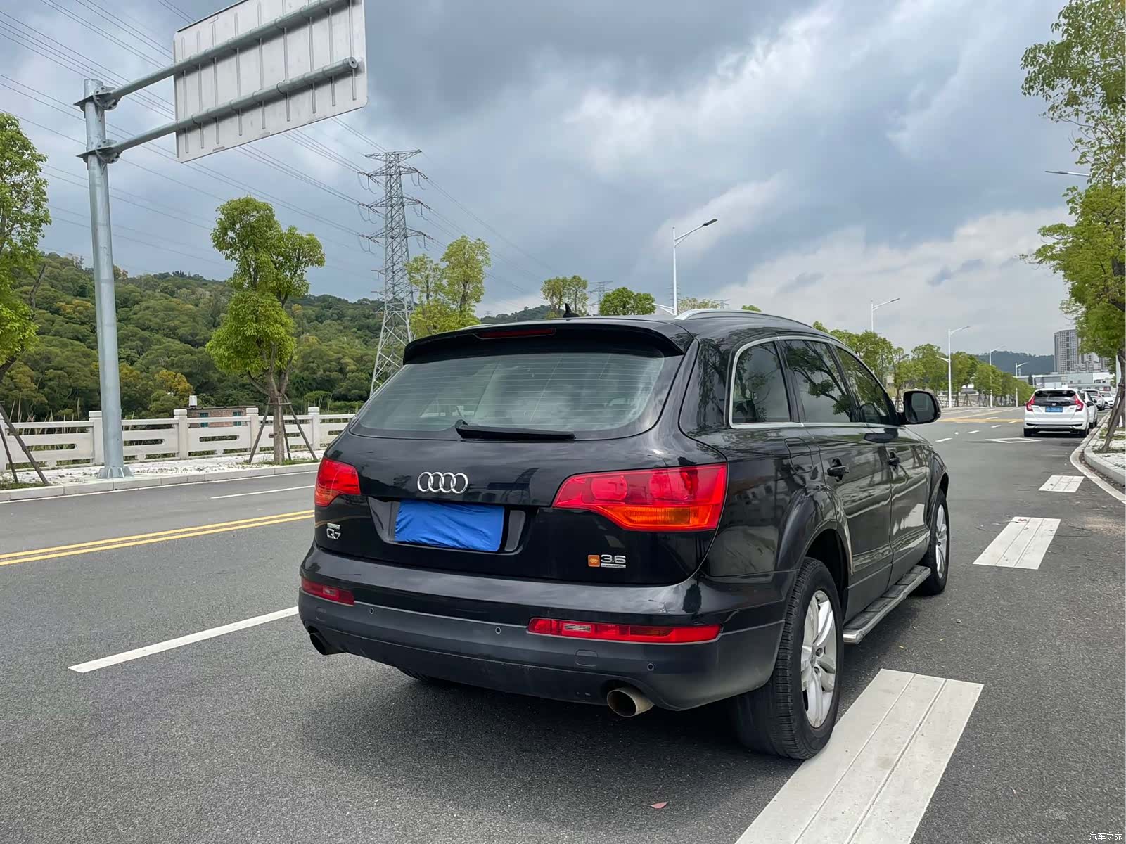 Audi Q7, 2008 11