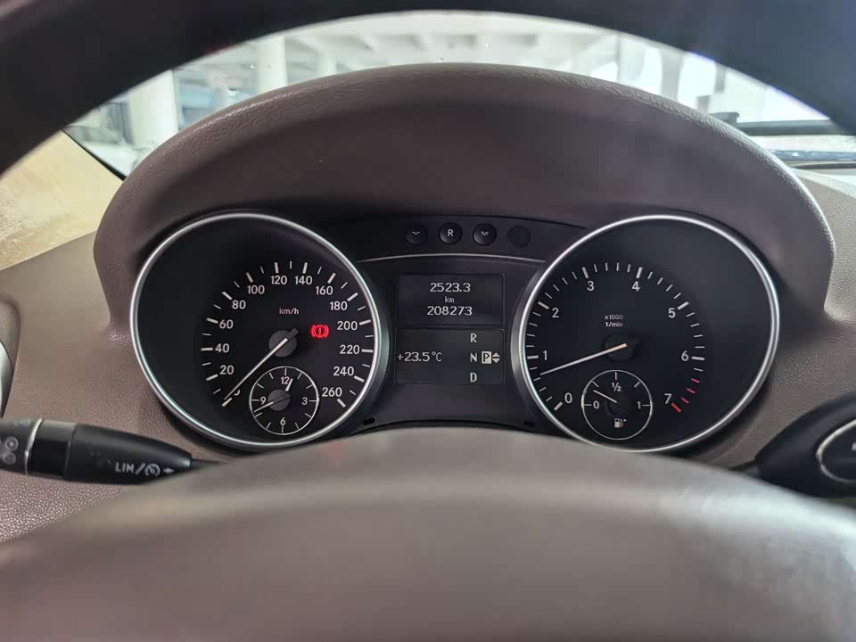 Mercedes-Benz M class