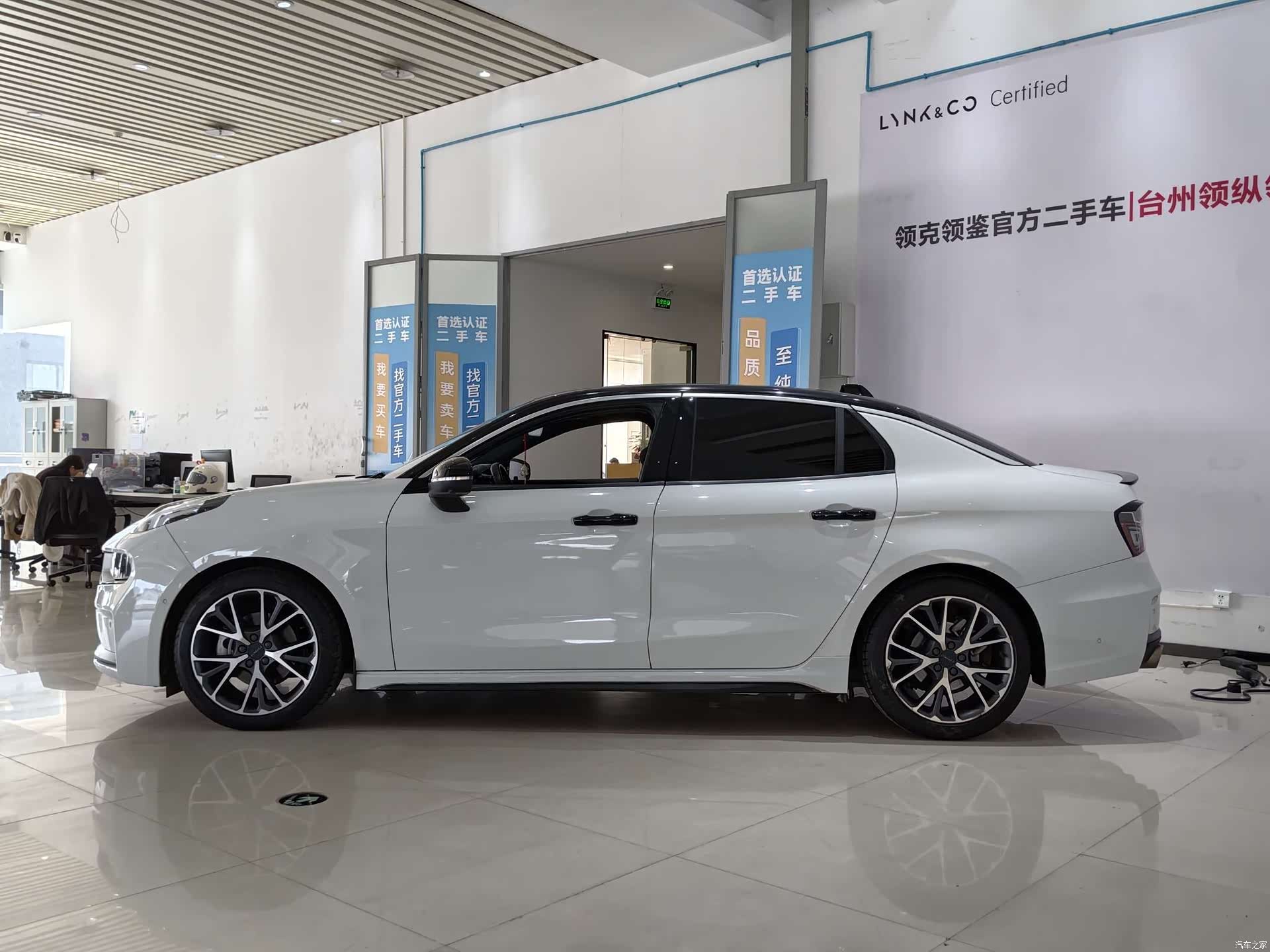 Lynk & Co 02, 2022 все фото