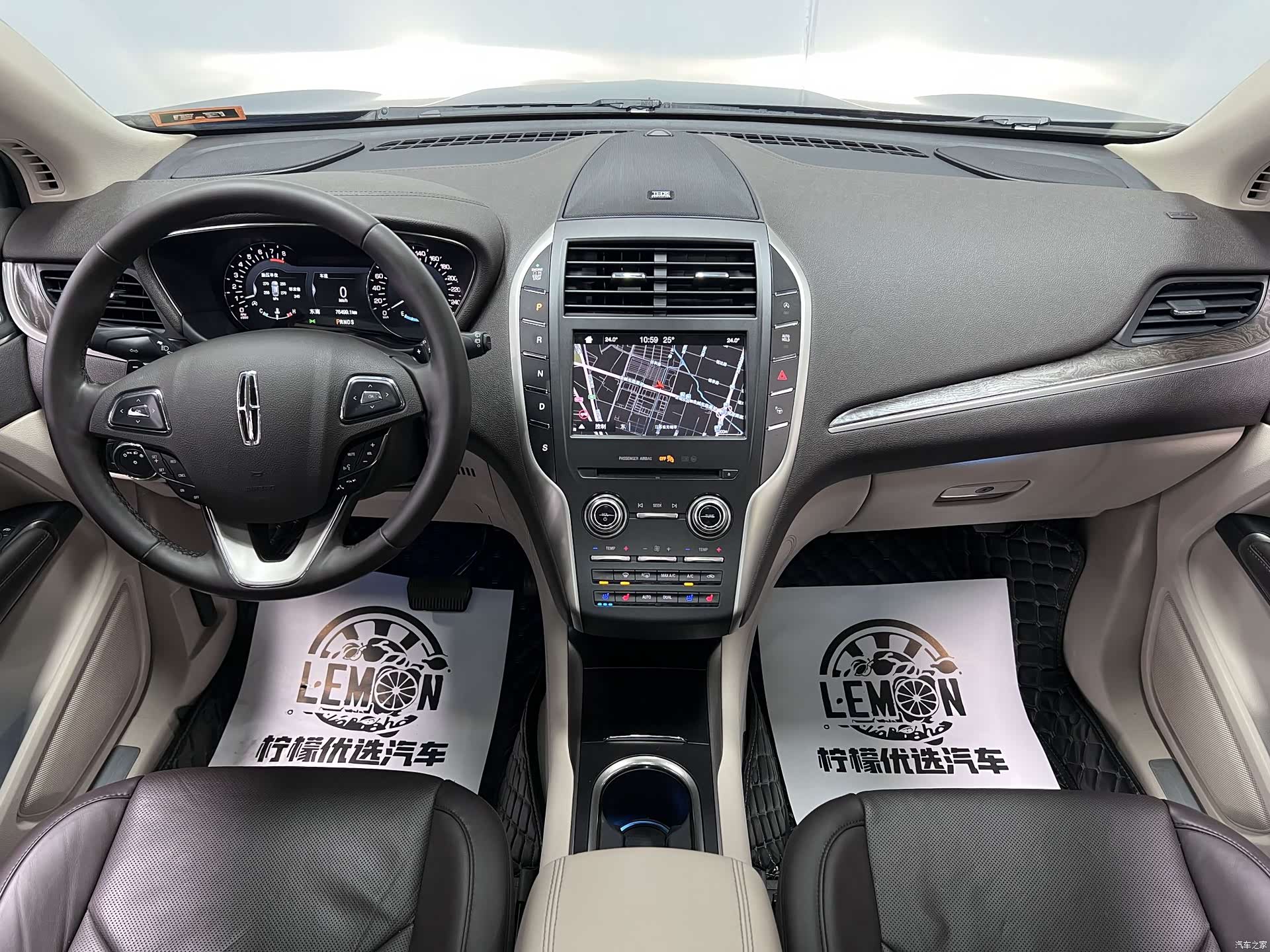 Lincoln MKC, 2018 21