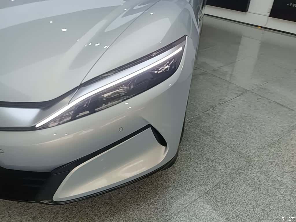 BYD Han, 2025 24