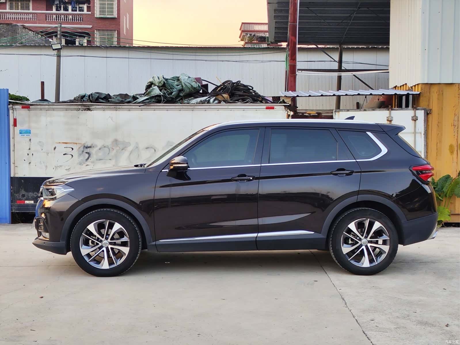 HuaChenZhongHua V7, 2020 3