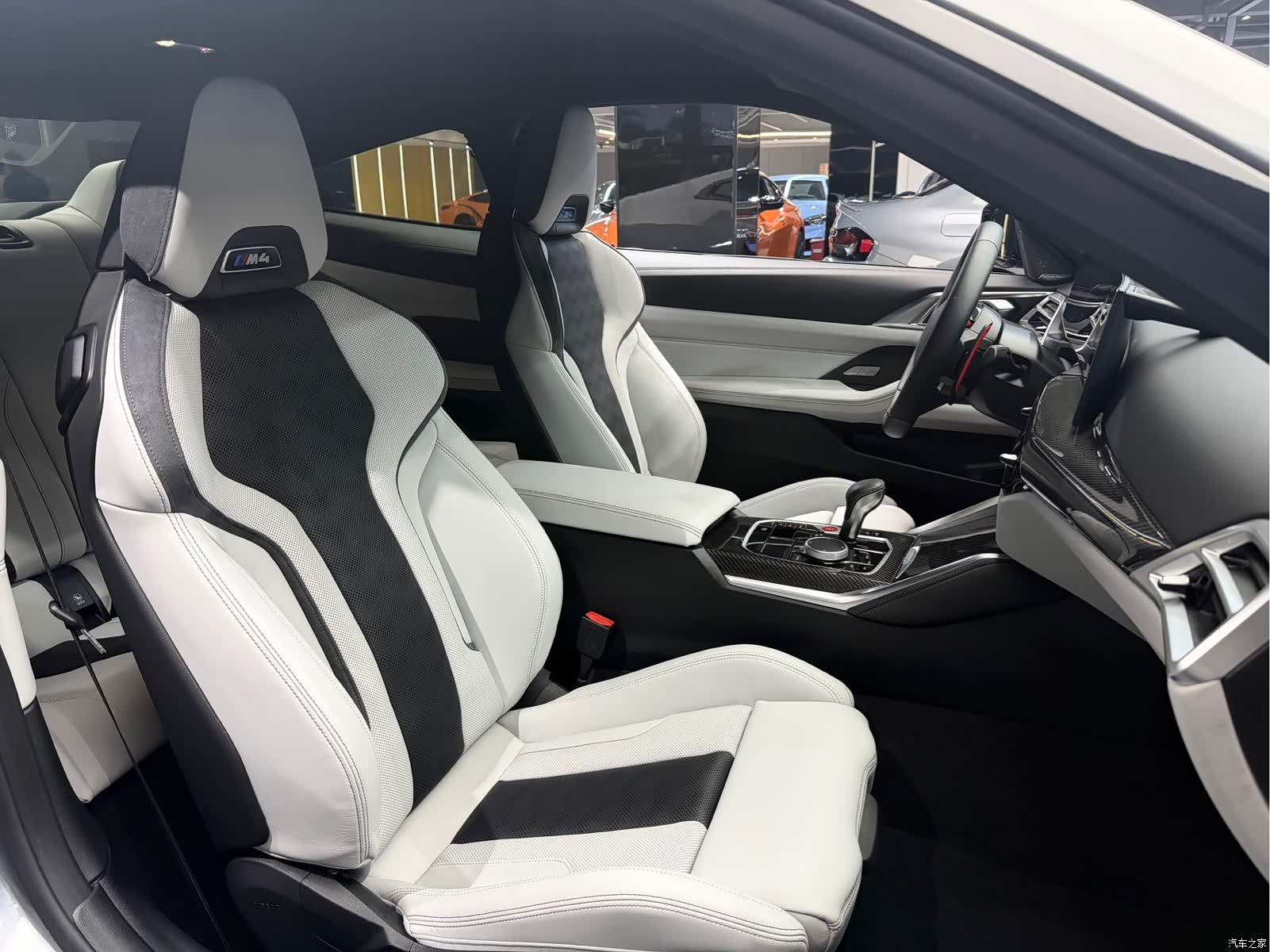 BMW M4, 2025 10