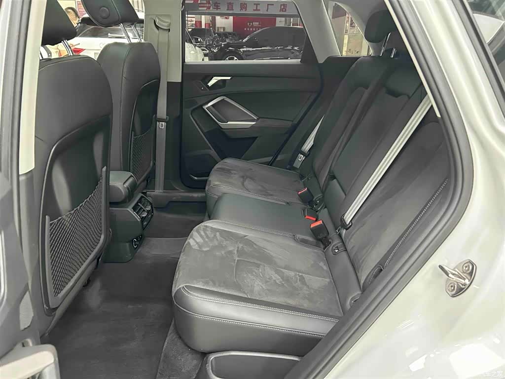 Audi Q3, 2022 14