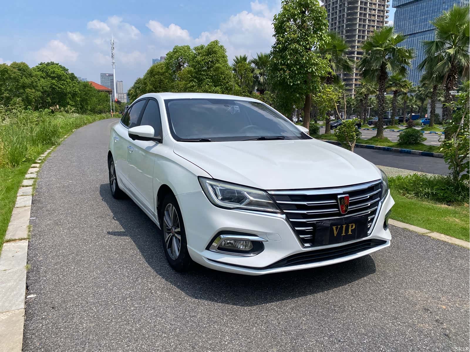 Roewe i5, 2019 3