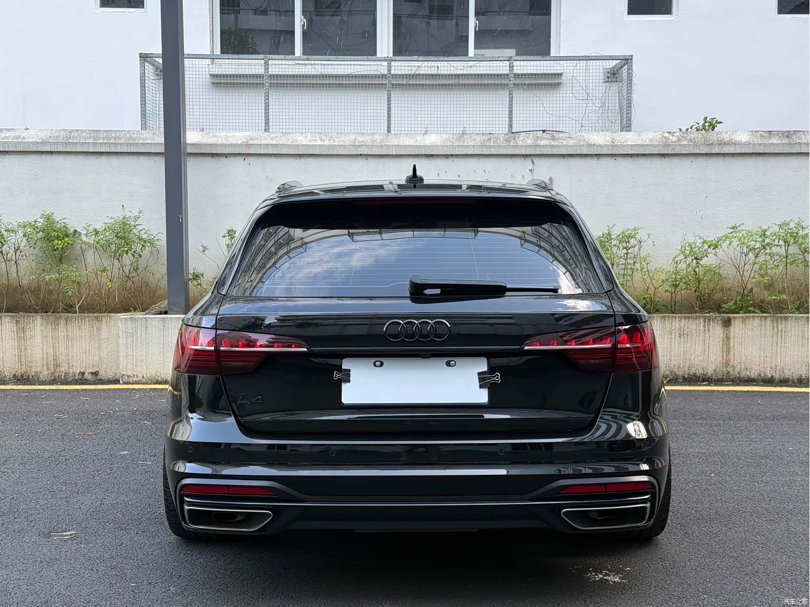 Audi A4, 2021 8