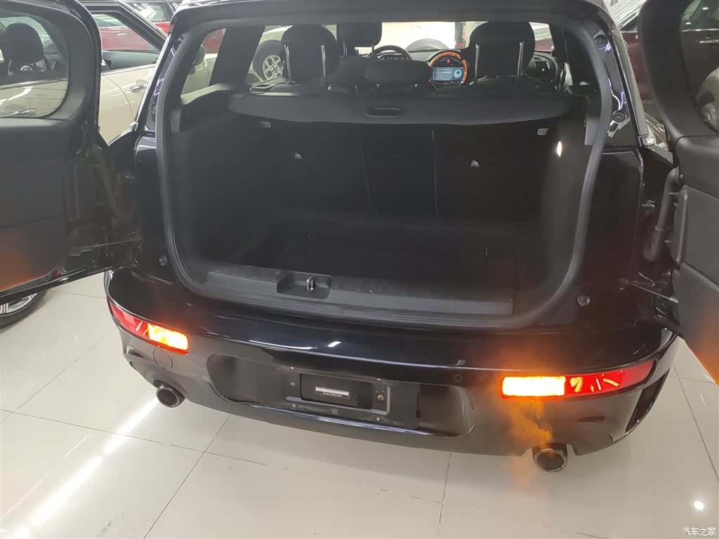 Mini Clubman, 2023 15