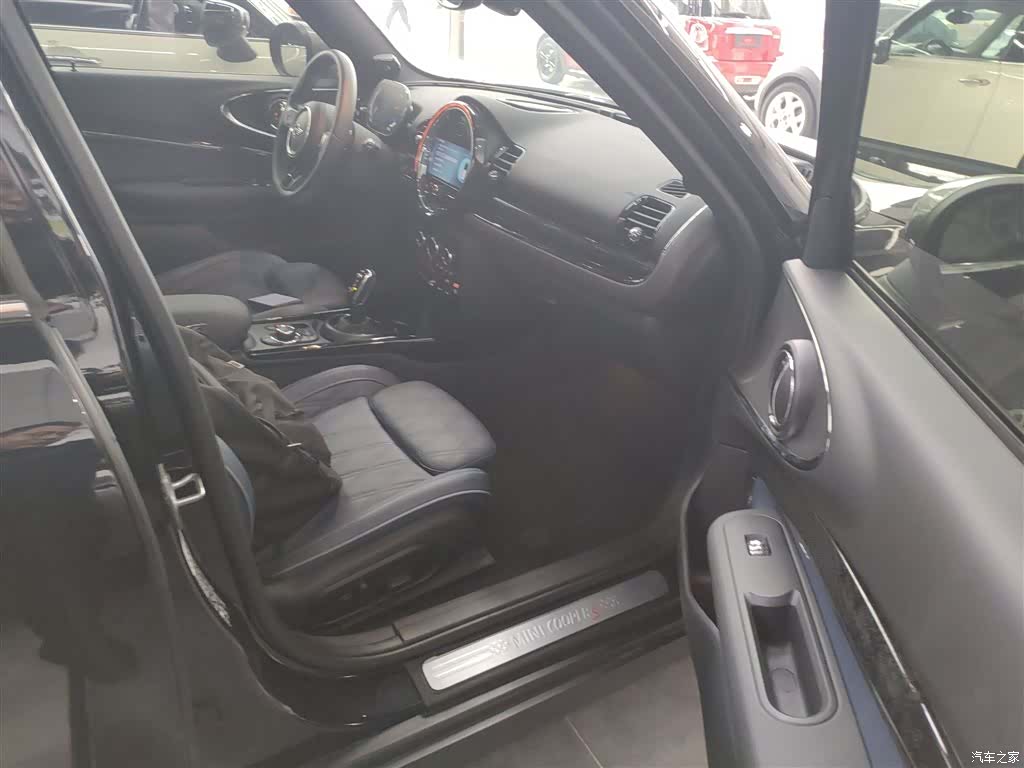 Mini Clubman, 2023 19