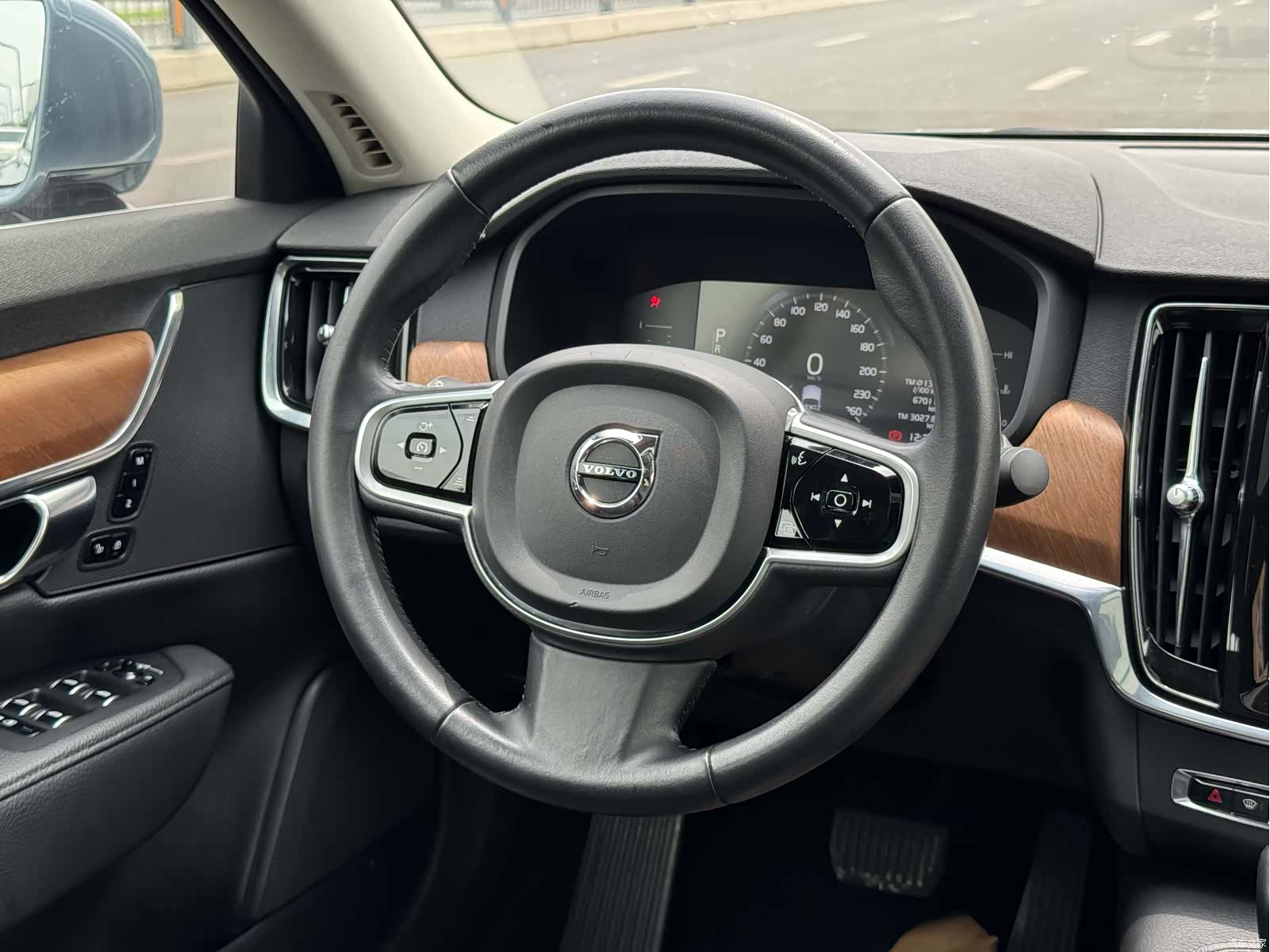 Volvo S90, 2019 6