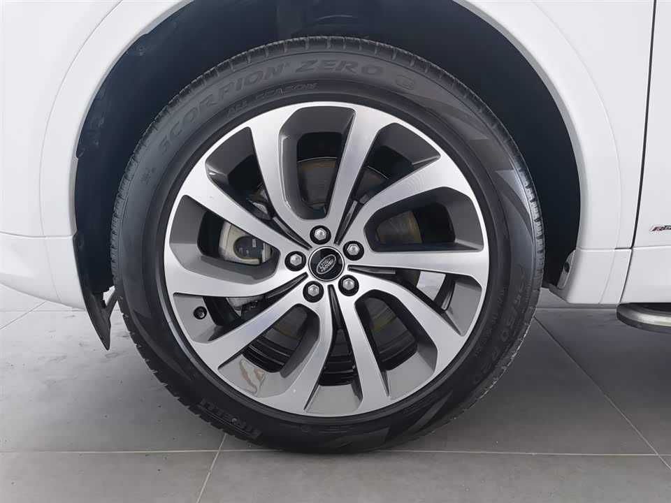 Land Rover Discover sports