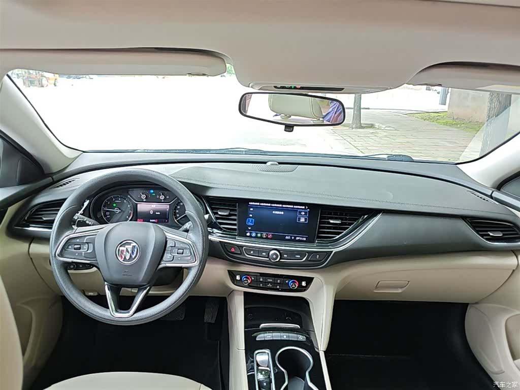 Buick Regal, 2022 10