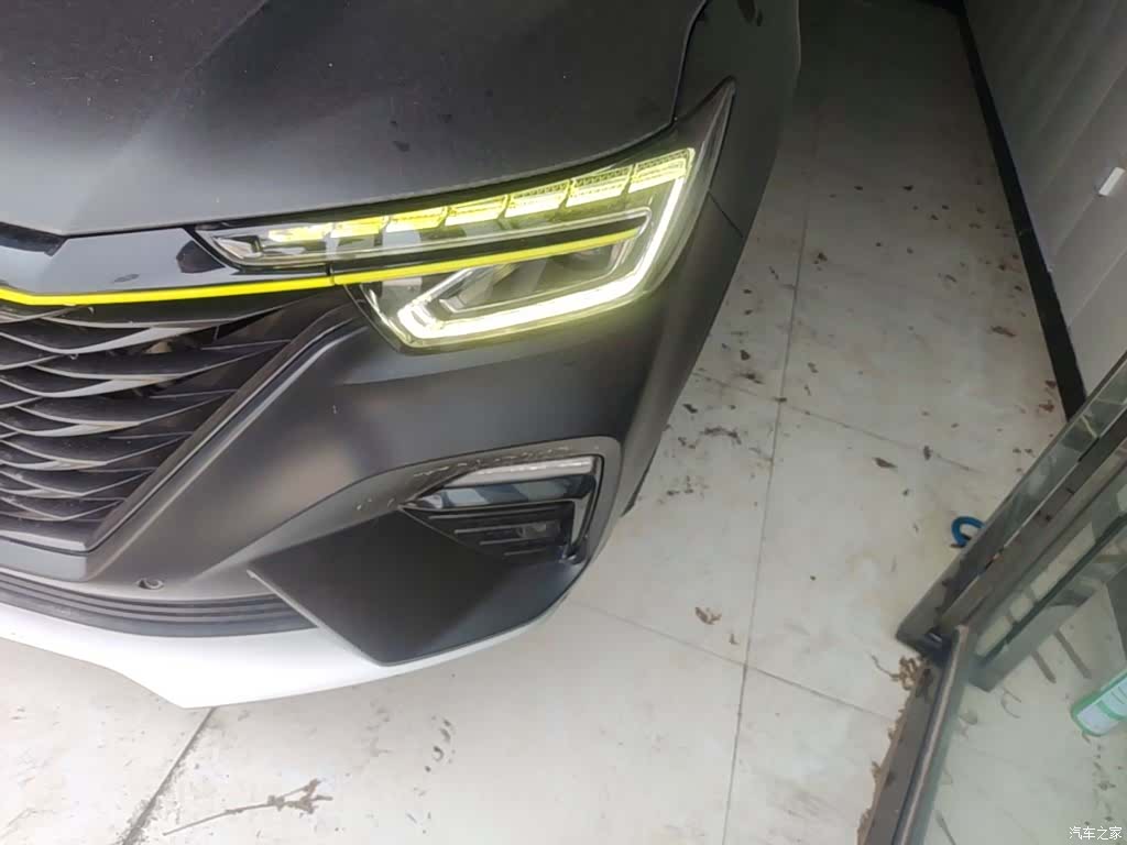 Roewe RX5, 2020 24