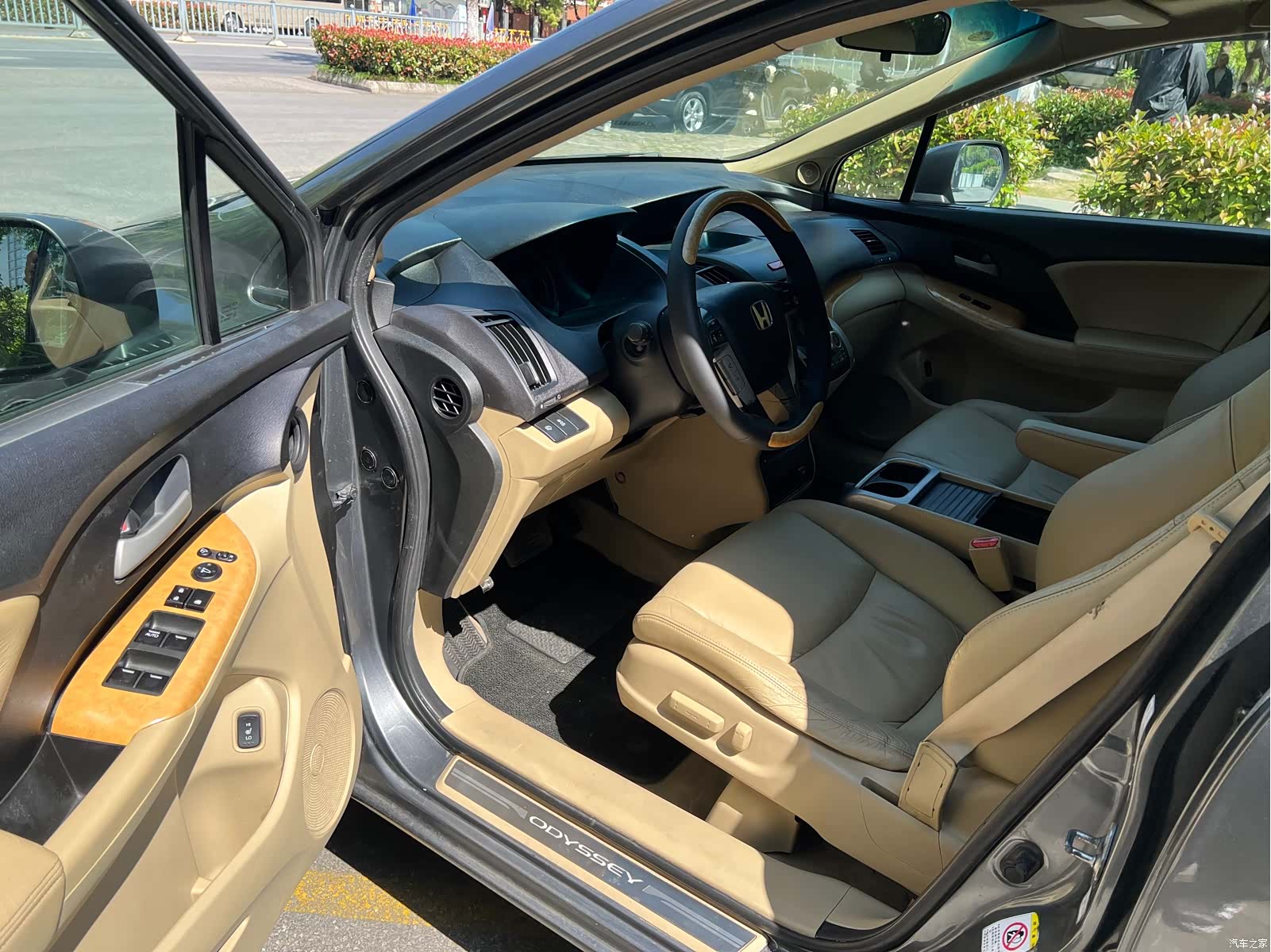 Honda Odyssey, 2012 8