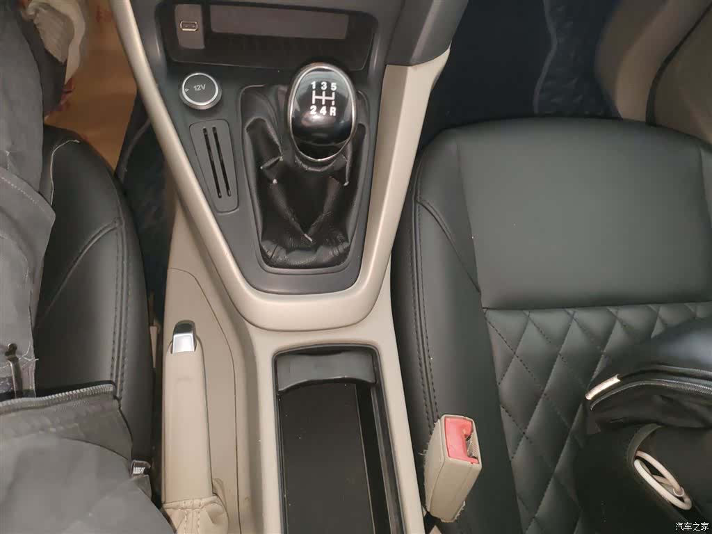 Ford Focus, 2018 14