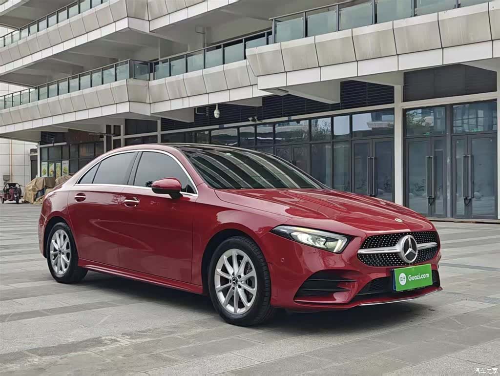 Mercedes-Benz A-Class, 2021 4