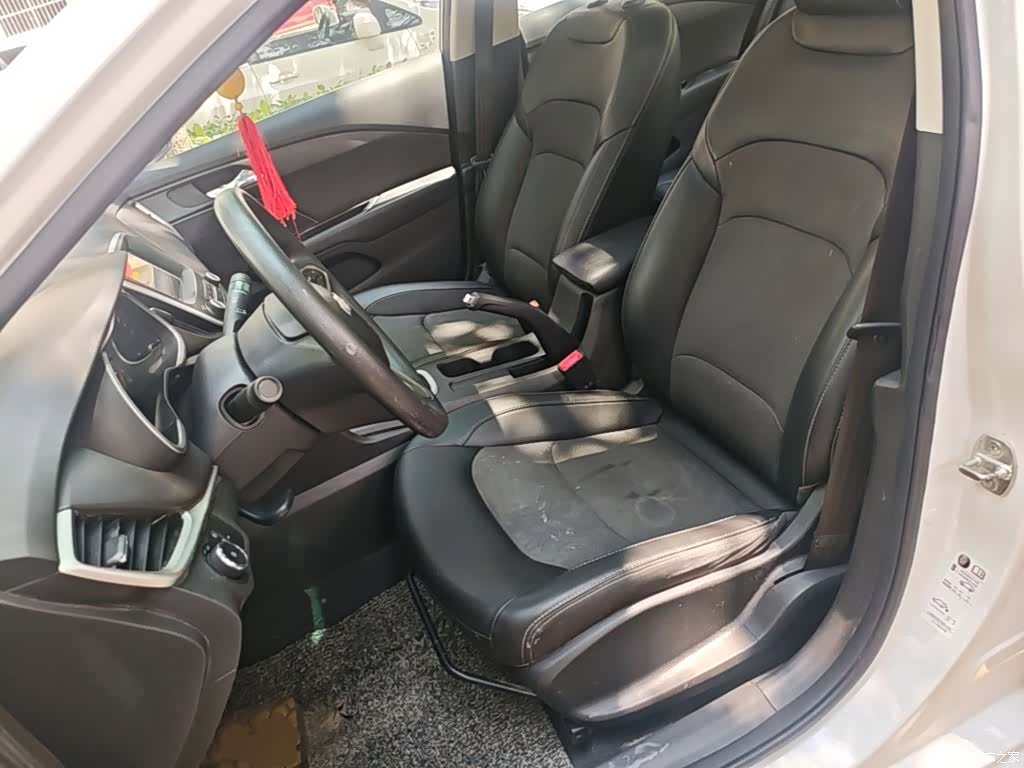Chevrolet 320, 2017 15
