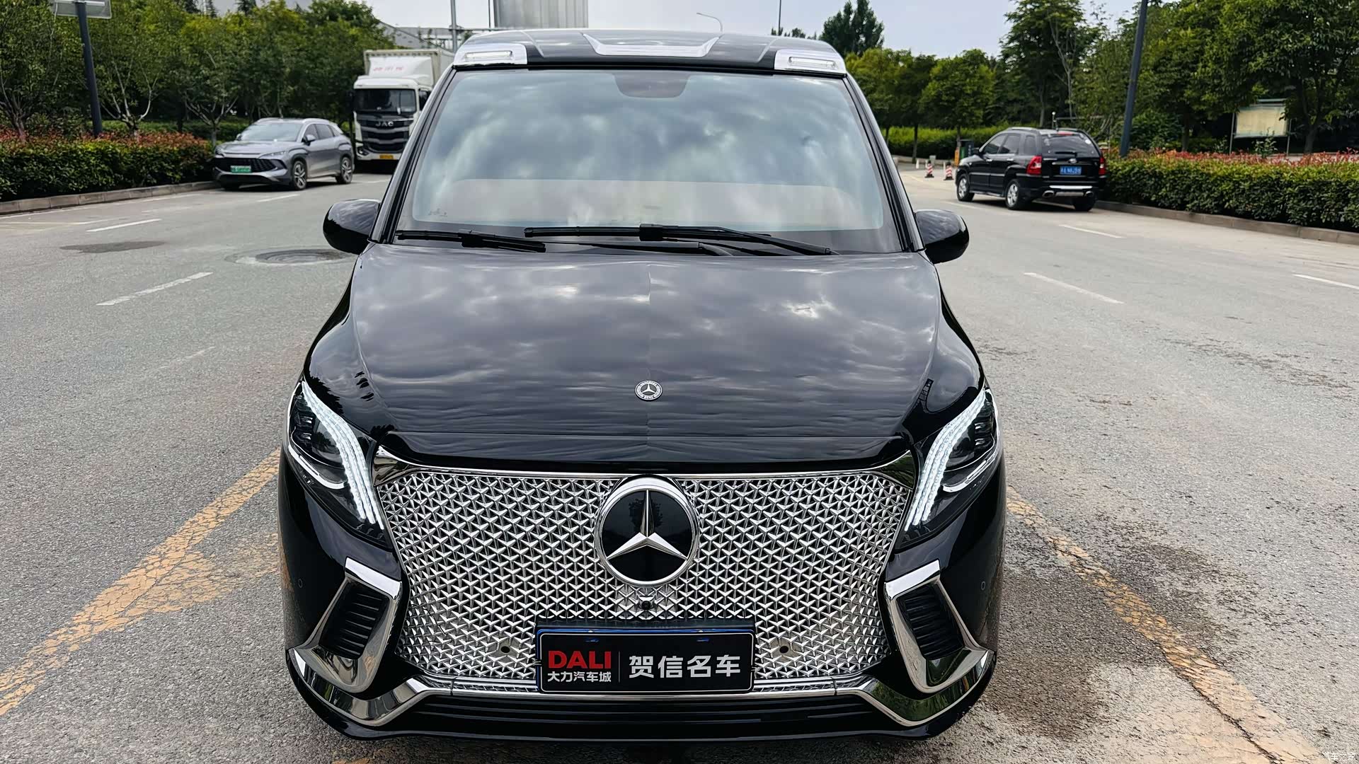 Mercedes-Benz 7, 2024 2