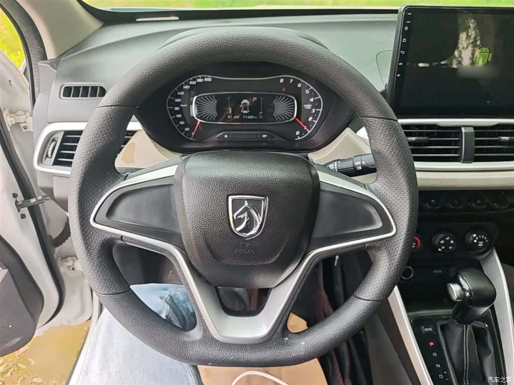 Wuling 510, 2020 11