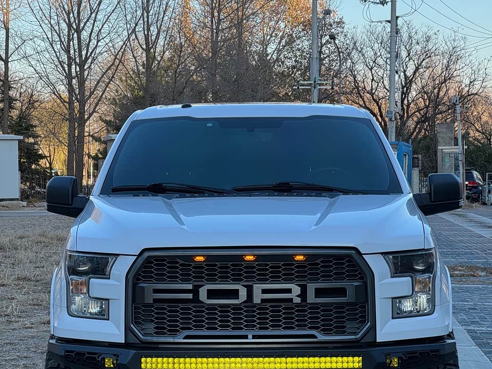 Ford F-150 Raptor