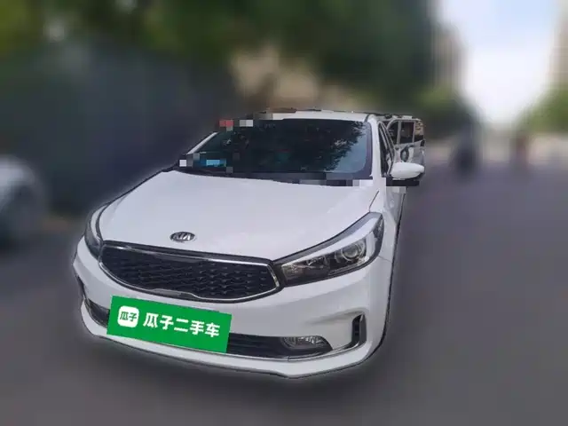 Kia K3 2017 — купить из Китая под заказ