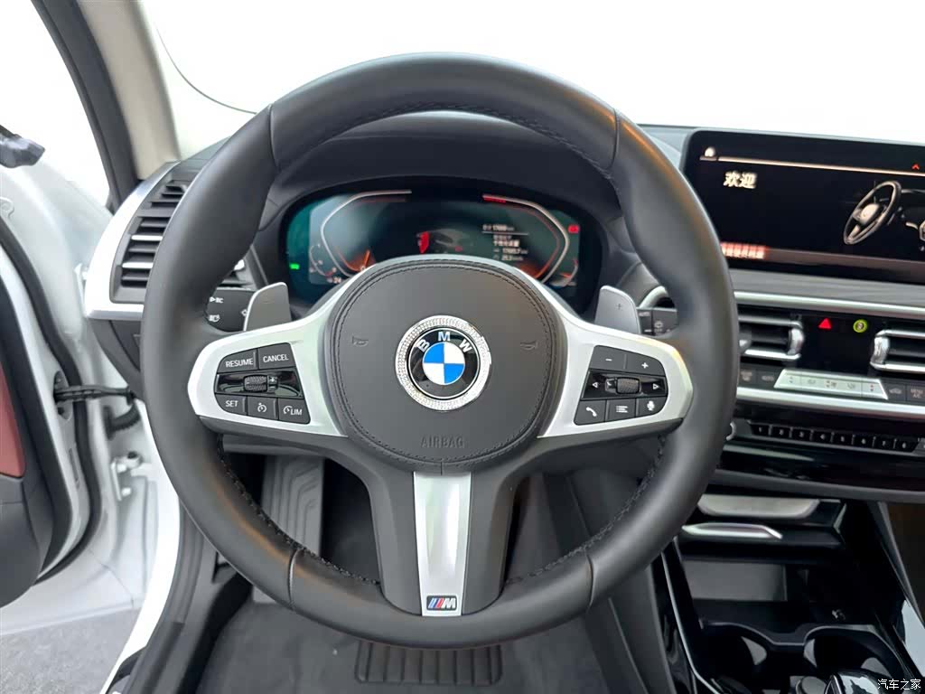 BMW X3, 2022 9