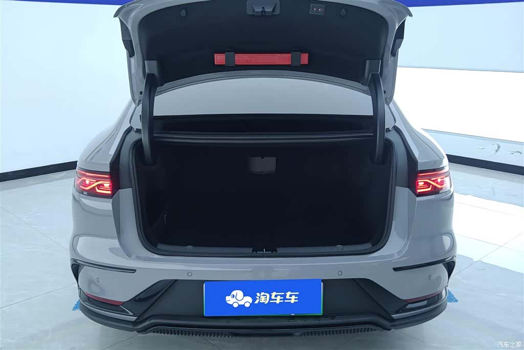 BYD Han, 2025 4