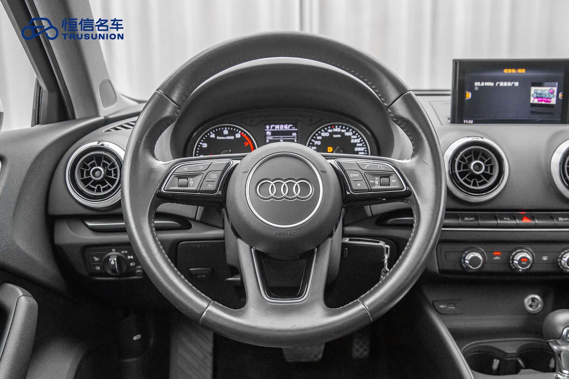 Audi A3, 2019 15