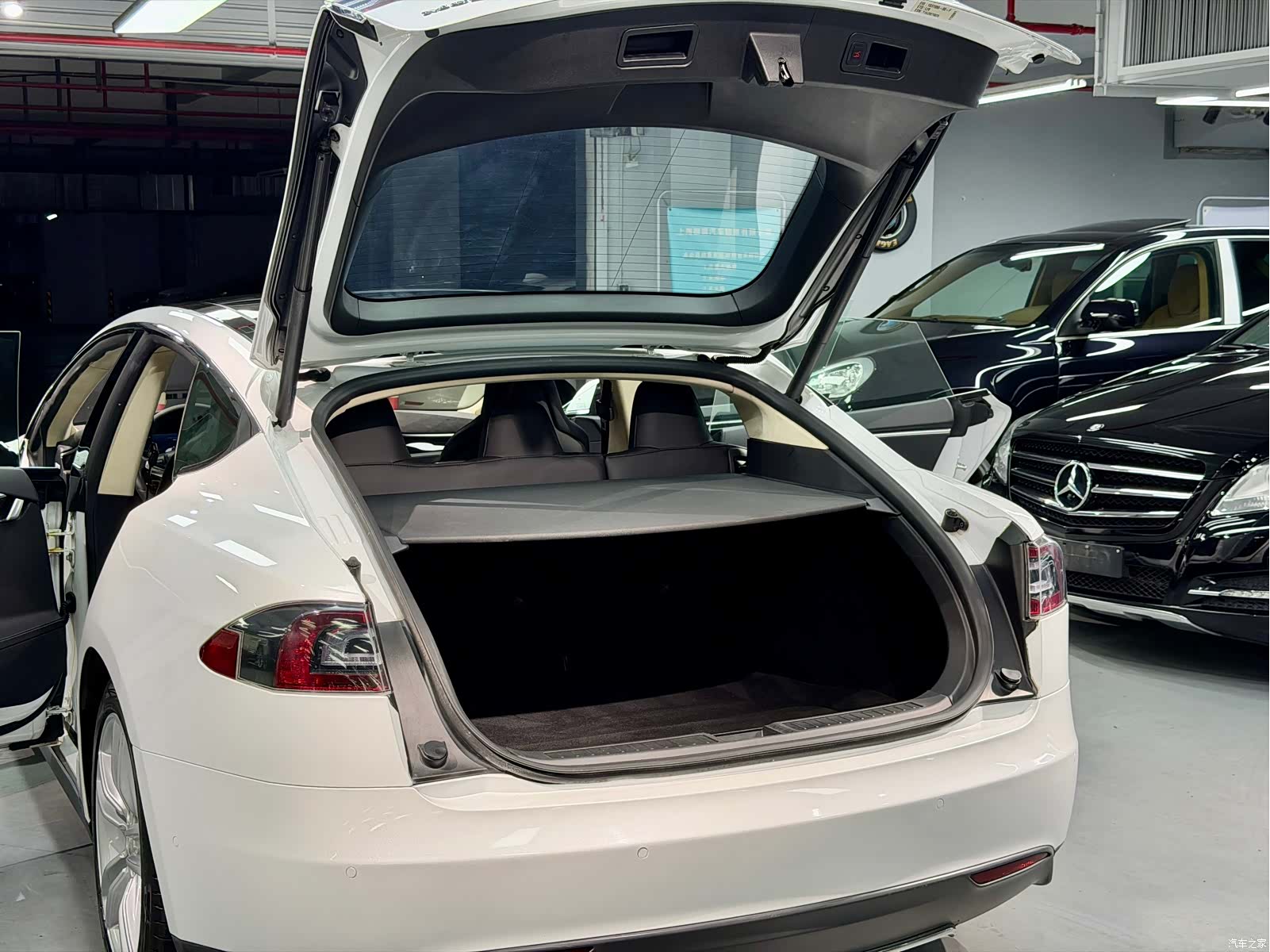 Tesla Model S, 2016 11