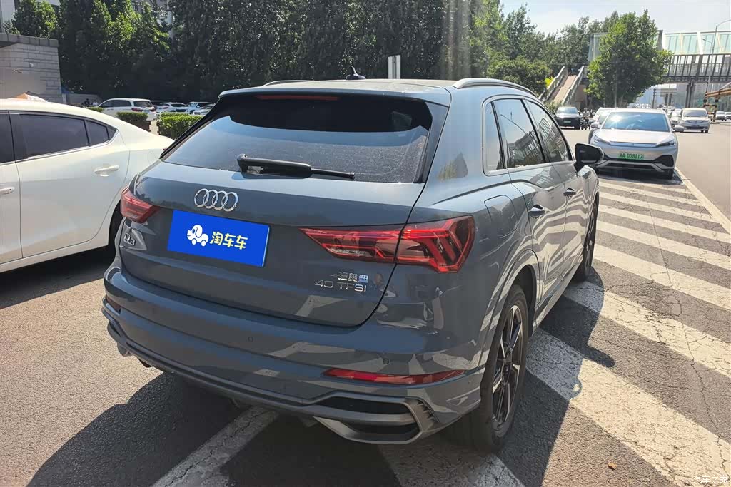 Audi Q3, 2023 3