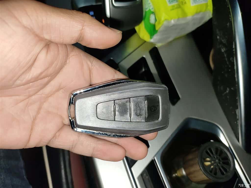 Geely Coolray, 2021 12
