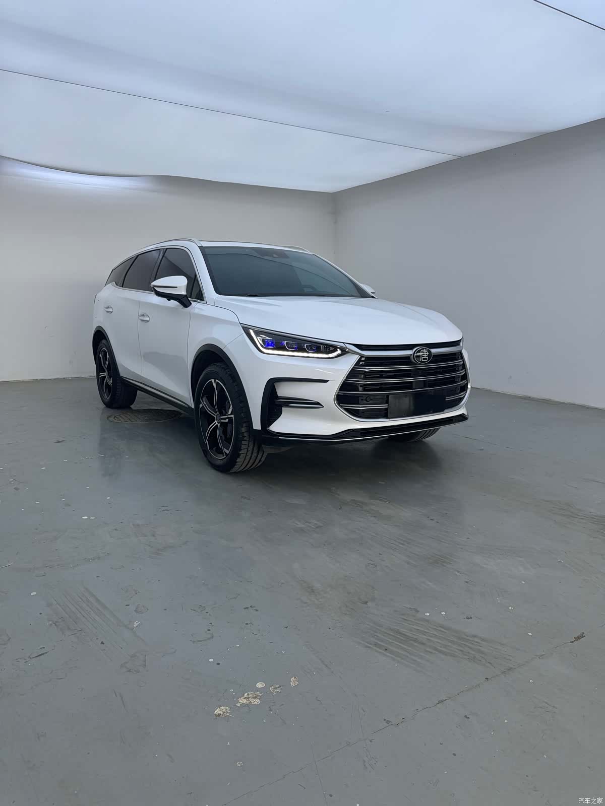 BYD Tang, 2022 1