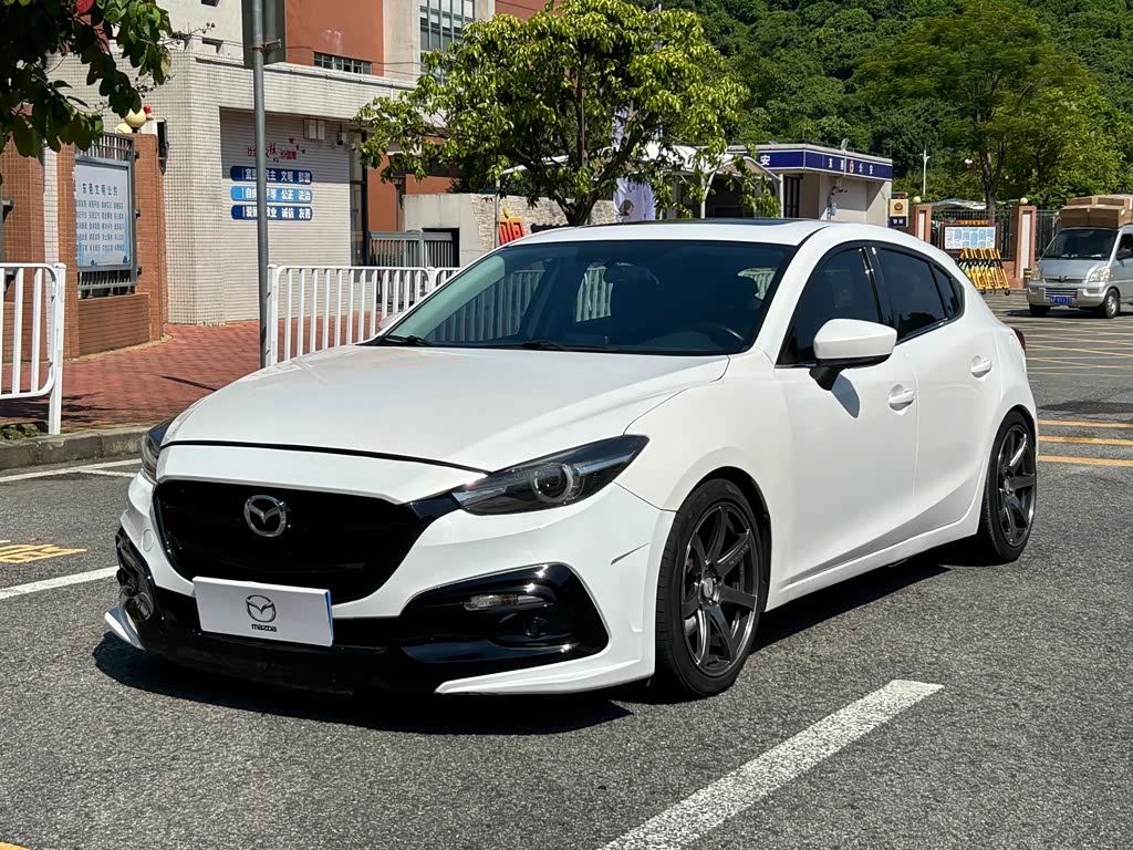 Mazda Mazda3