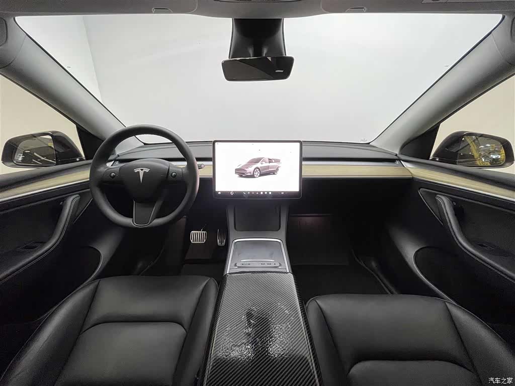 Tesla Model Y, 2023 7