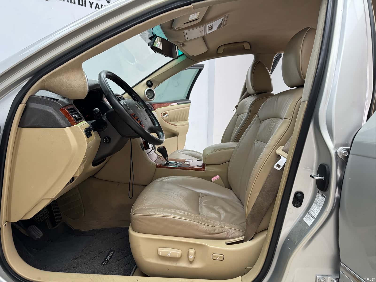 Toyota Crown, 2007 все фото