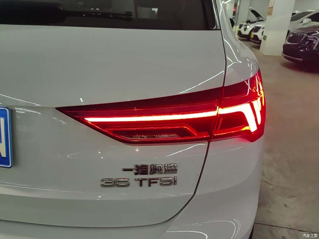 Audi Q3, 2021 8