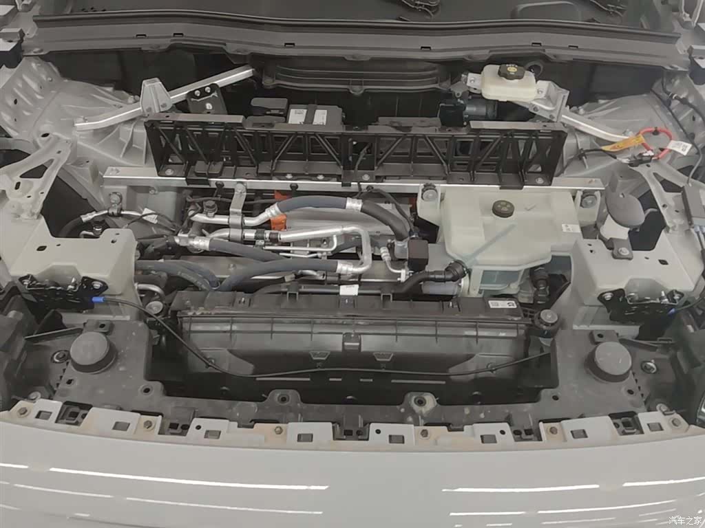 NIO EC6, 2025 20
