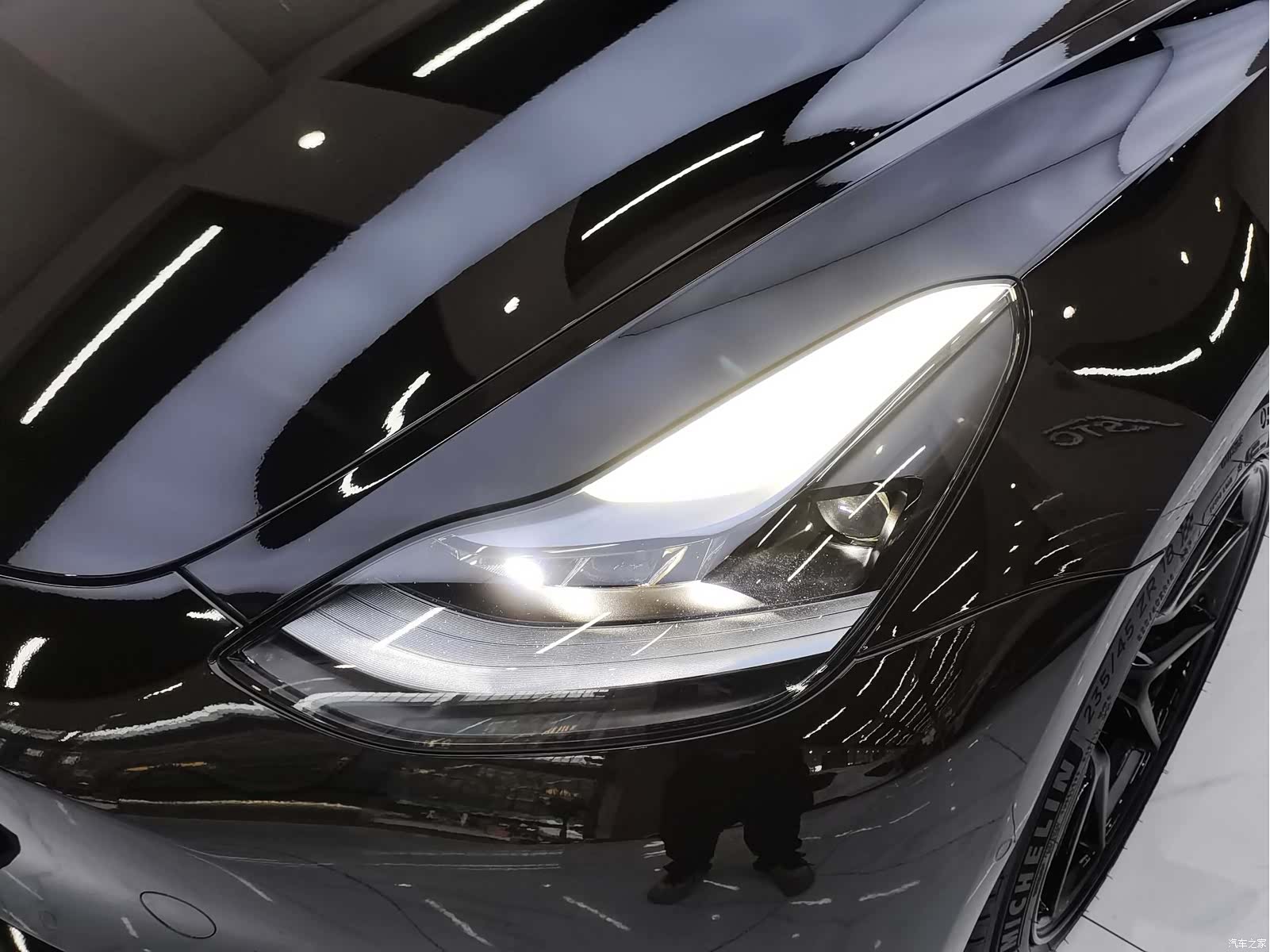 Tesla Model 3, 2022 24