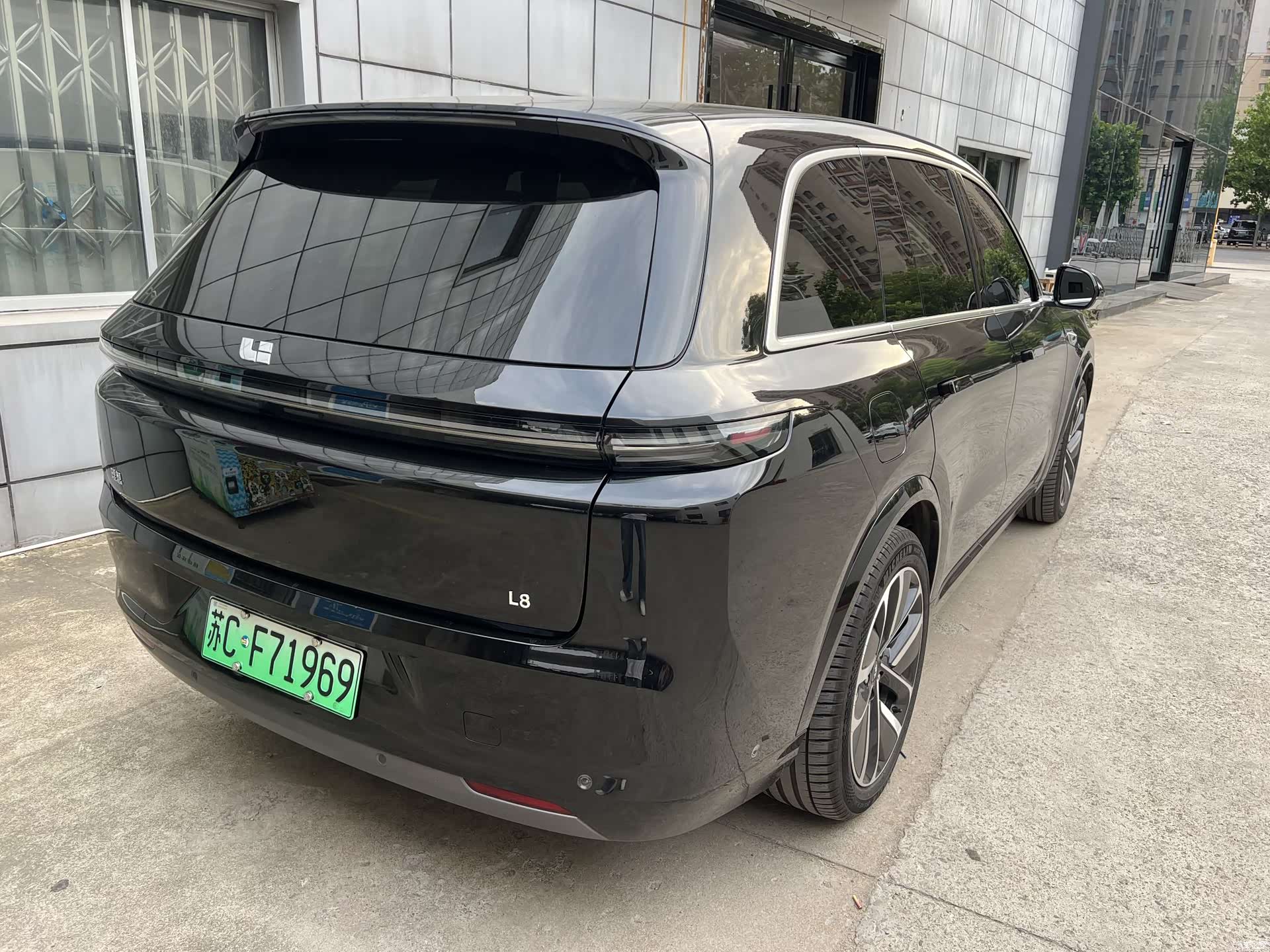 Li Auto L8, 2025 4
