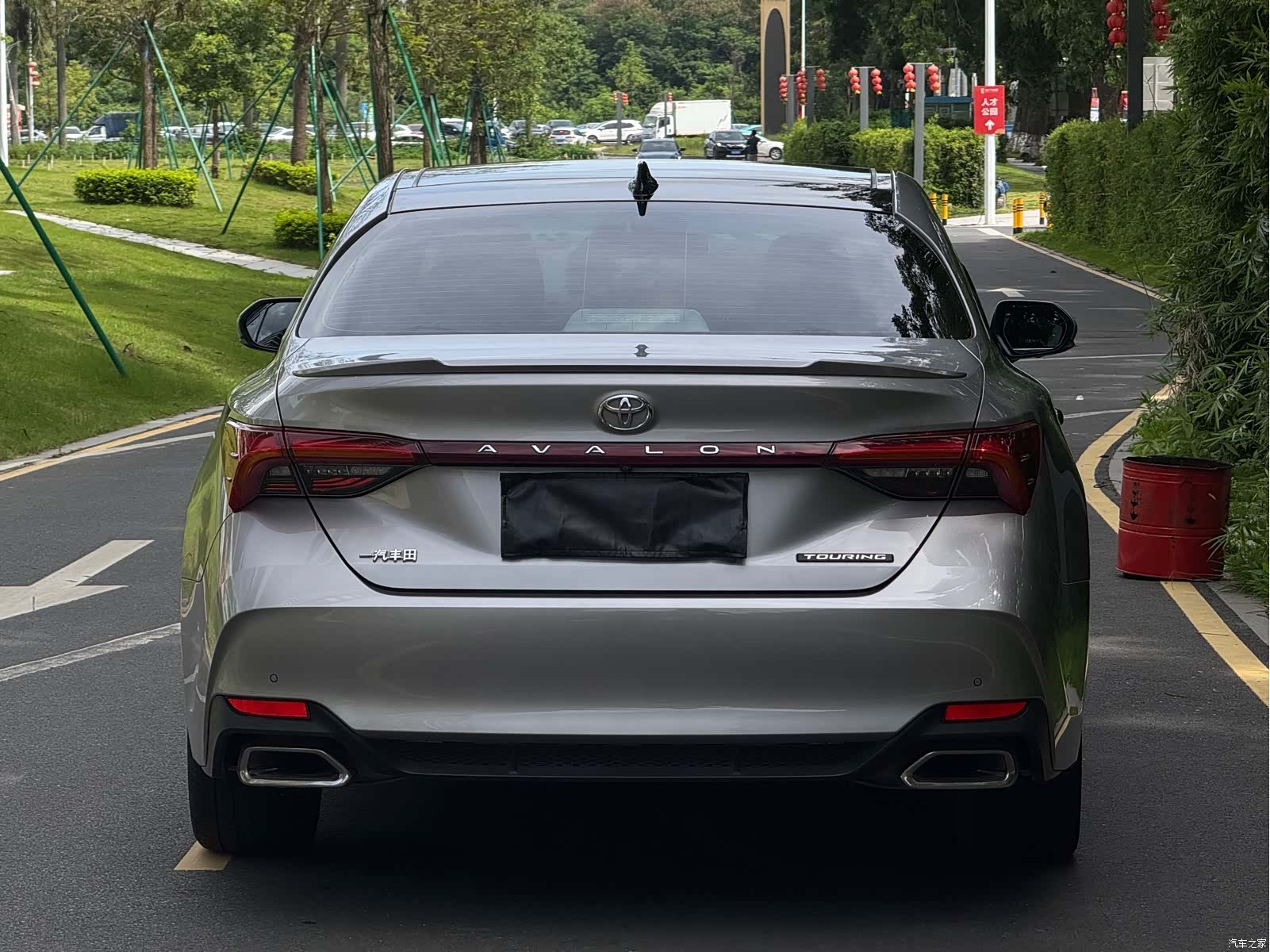 Toyota Avalon, 2020 все фото