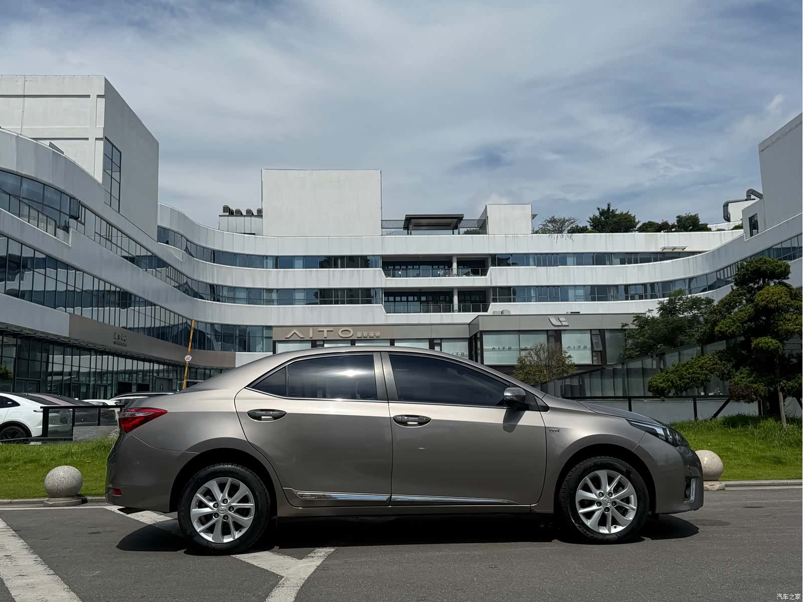 Toyota Corolla, 2015 13