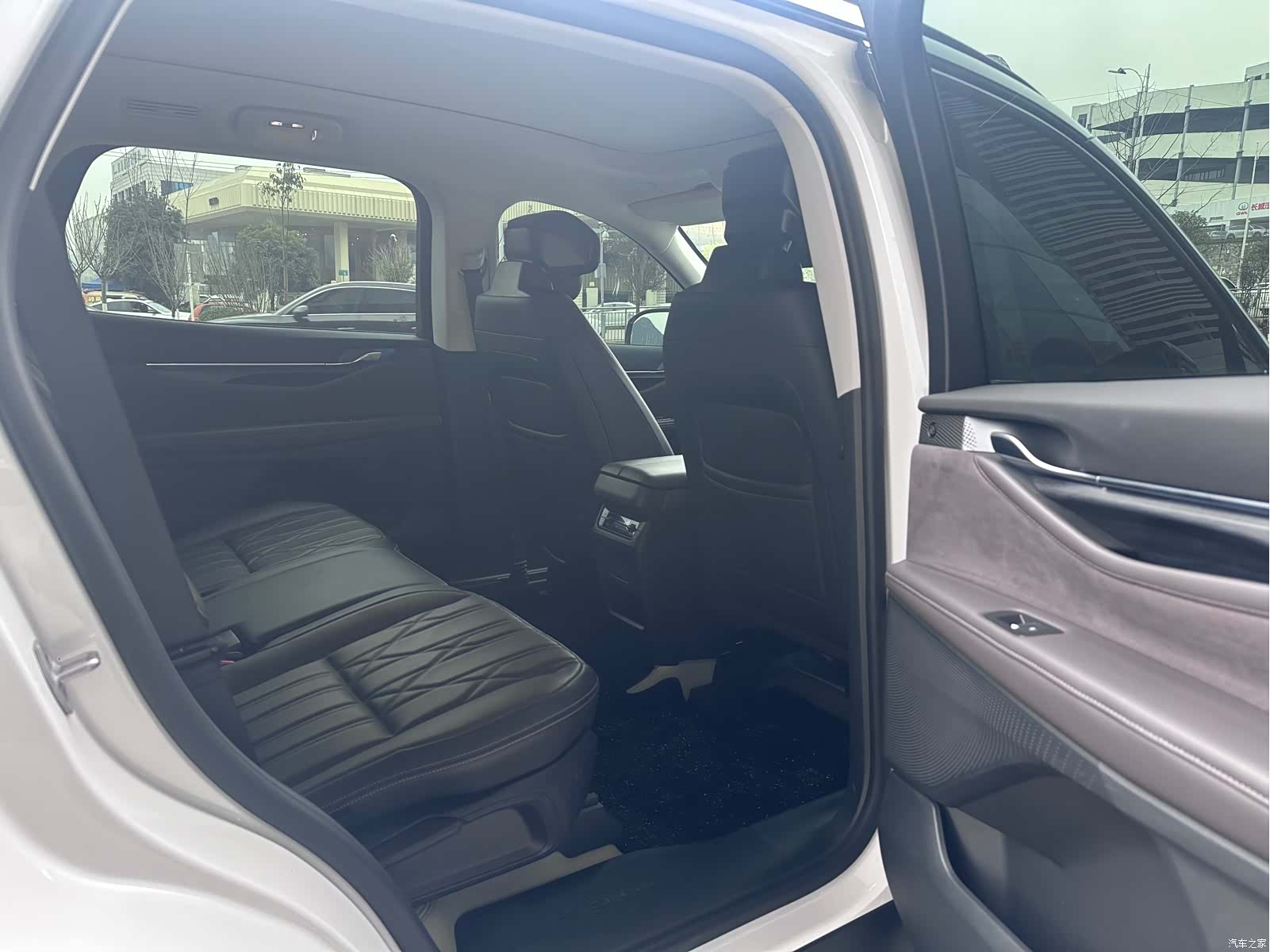 Ford Edge L, 2025 17