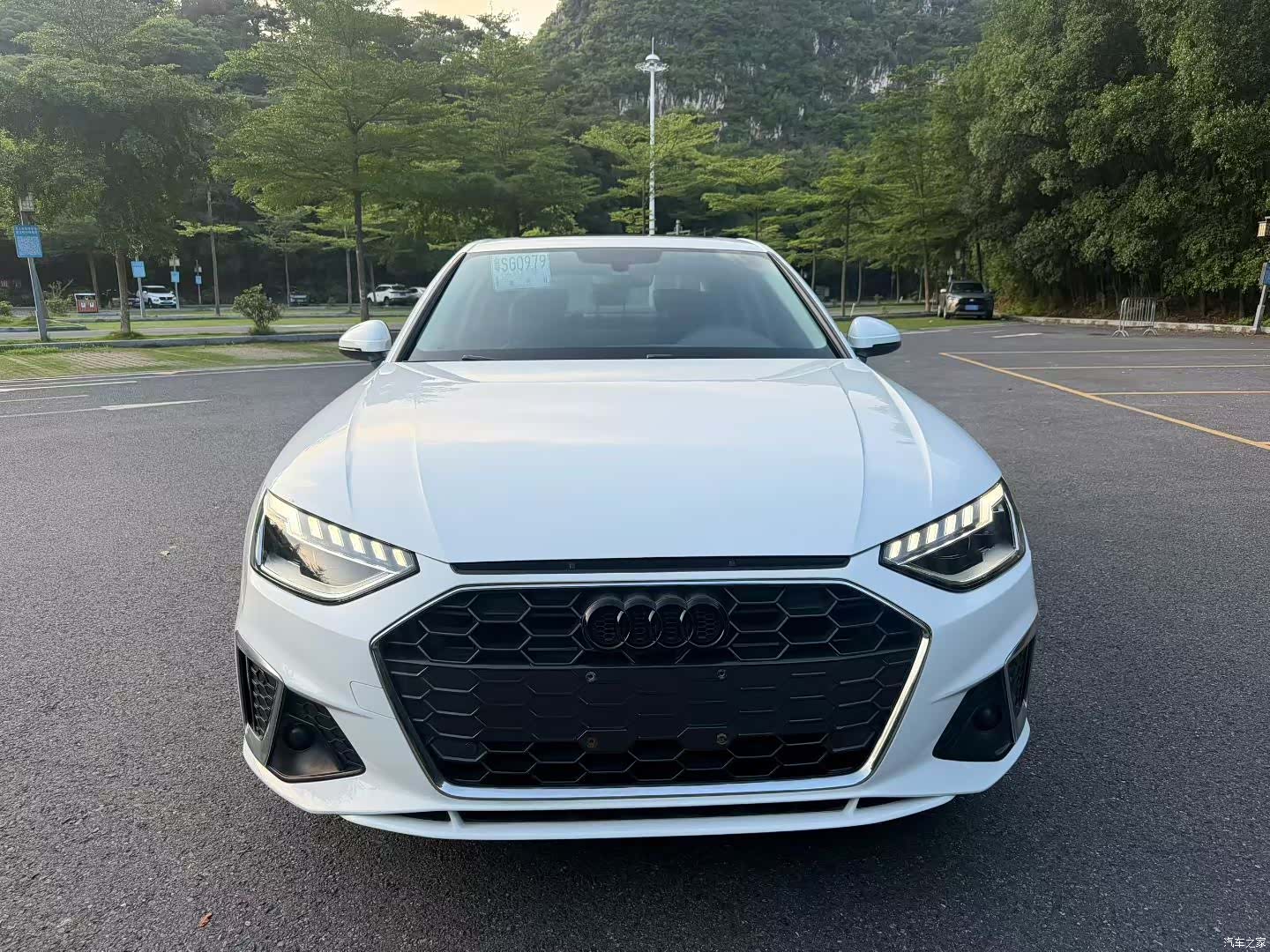 Audi A4L, 2020 1