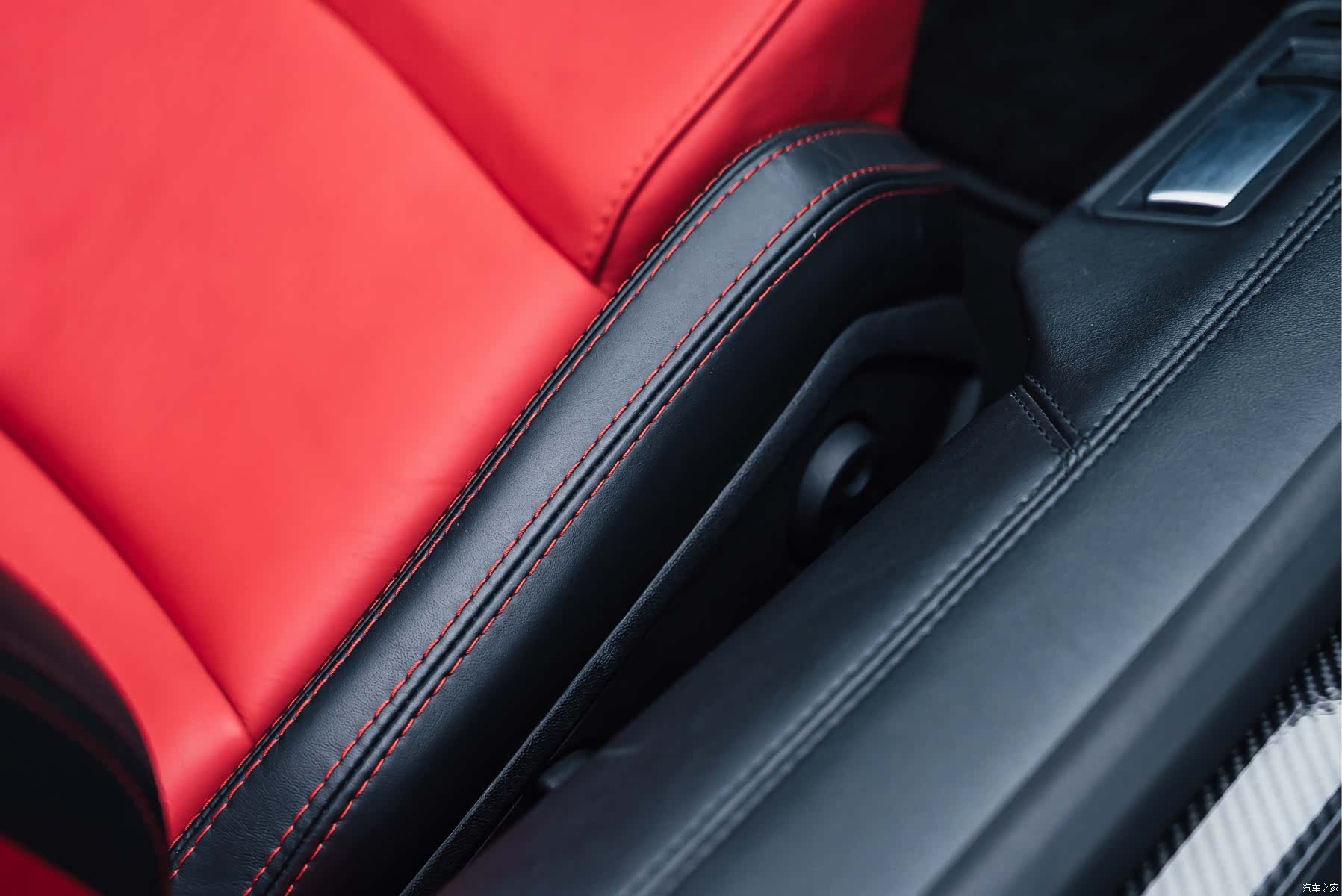 Lamborghini Aventador, 2019 15