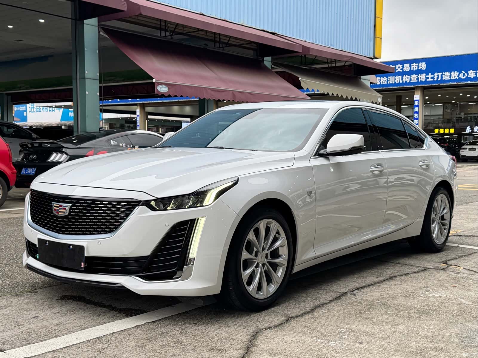 Cadillac CT5, 2022 1