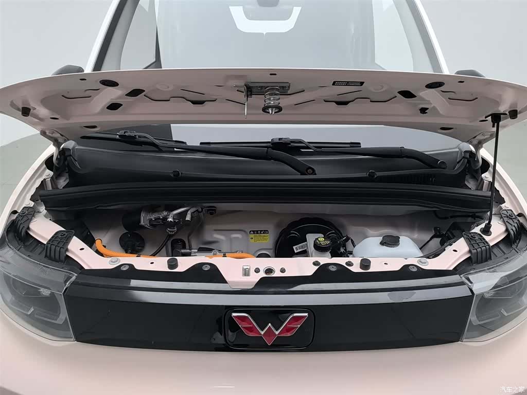 Wuling MINIEV, 2021 6