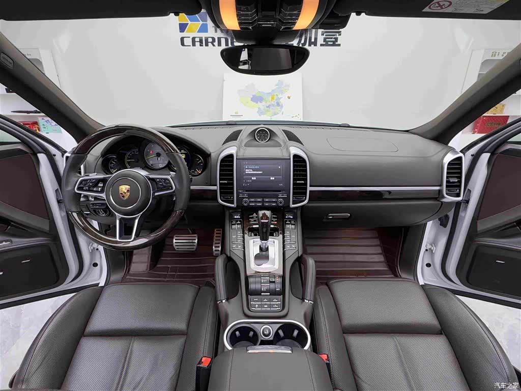 Porsche Cayenne, 2017 9