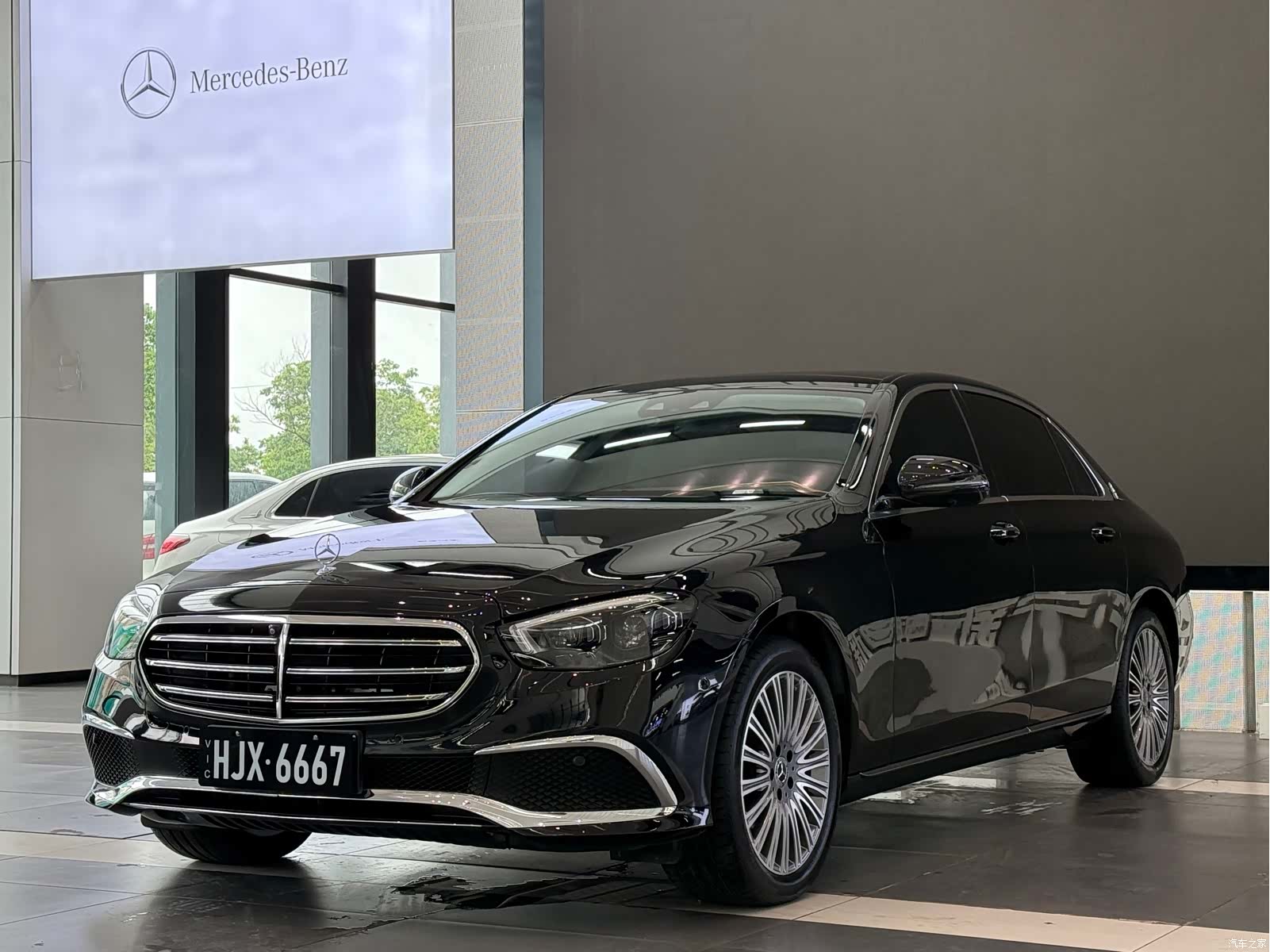 Mercedes-Benz E-Class, 2021 1